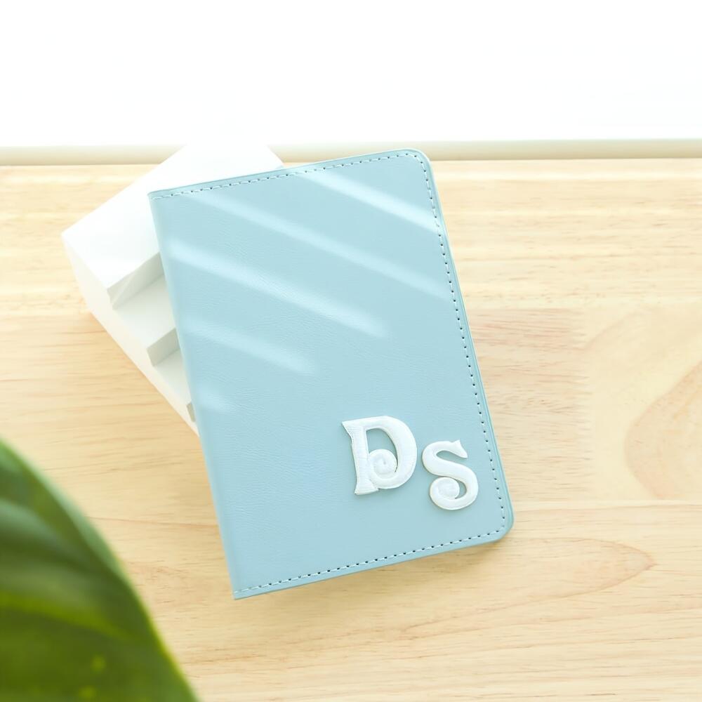 맞춤 자수 이니셜 여권 커버 부드러운 PU 가죽 여행용 - Travel Accessories Hong Kong 리뷰 및 가격