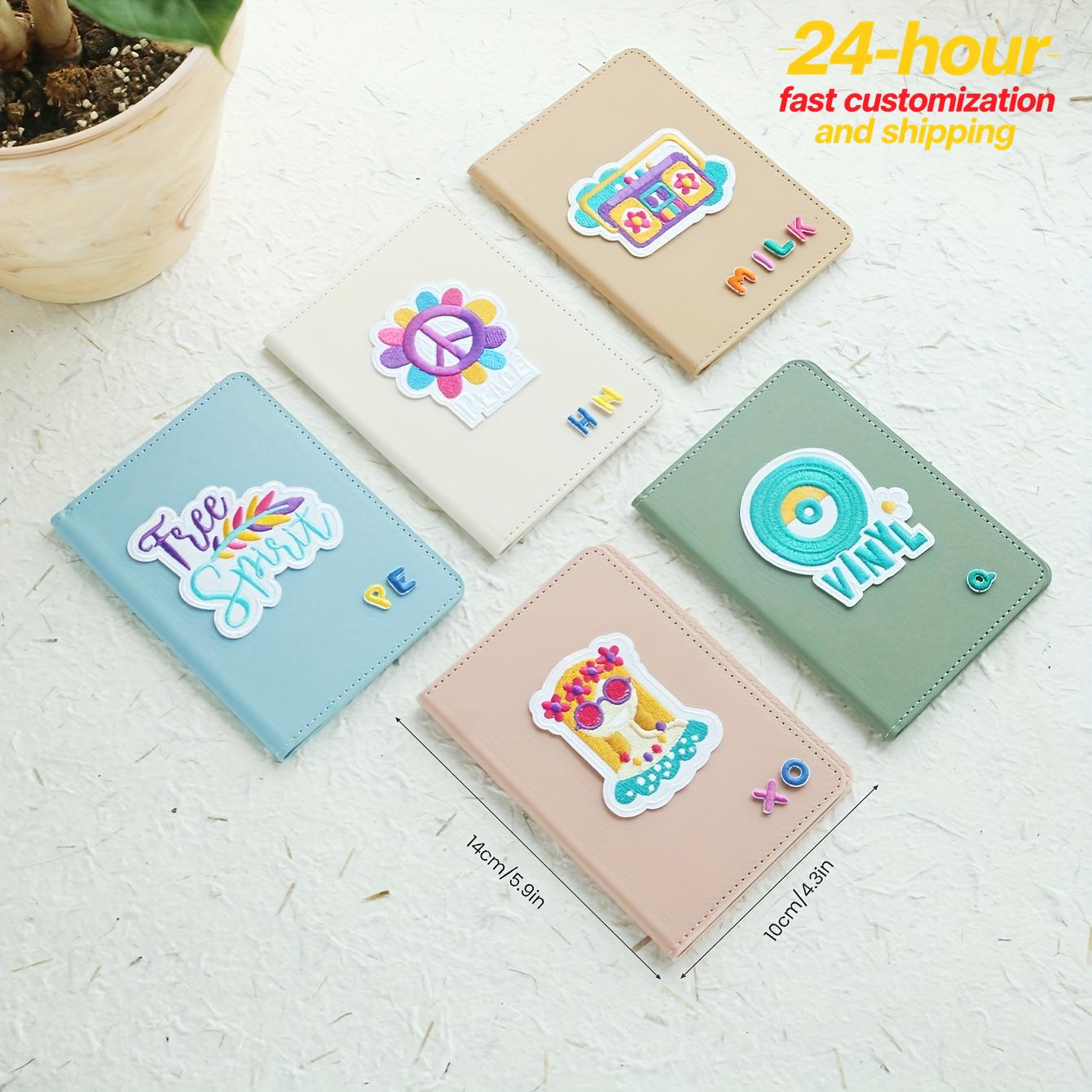 맞춤 이니셜 자수 패치가 있는 만화 캐릭터 가죽 여권  - Travel Accessories Hong Kong 리뷰 및 가격